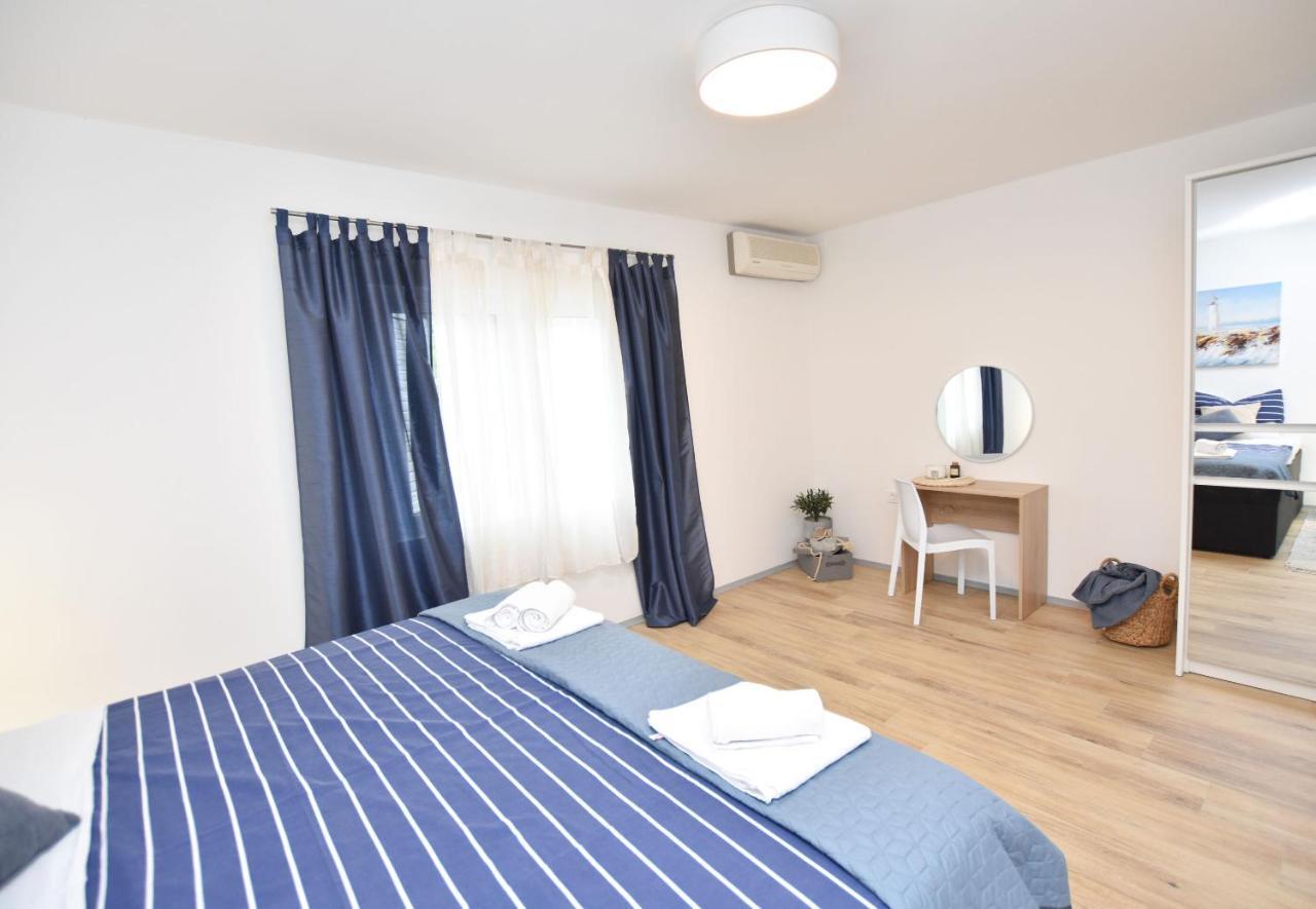 Apartment Palcic Primošten Екстериор снимка