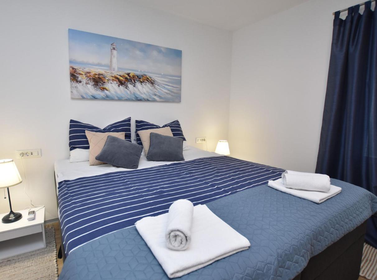 Apartment Palcic Primošten Екстериор снимка